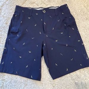 Mens Under Armour golf shorts